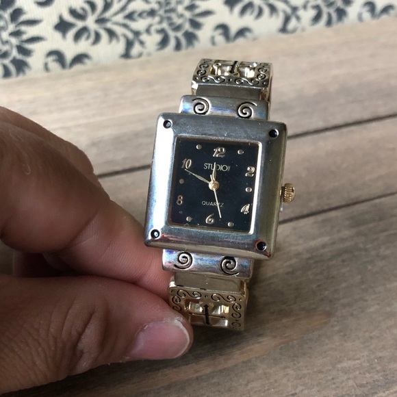 Studio Christian Watch โโจ - Picture 2 of 12